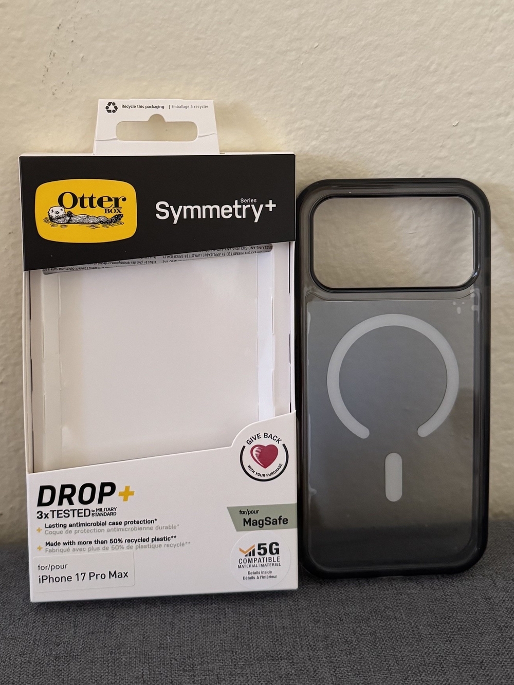 OtterBox Symmetry+ Clear Case with Black Trim for iPhone 17 Pro Max